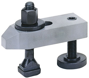 C60924: Staffe regolabili con smusso complete di elementi di fissaggio; FORMAT