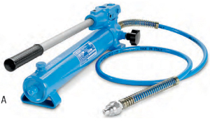 P10185: Pompe idrauliche manuali complete di tubi; OMCN