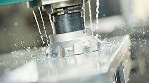 U01215: Lubrorefrigeranti solubili esenti da boro e da battericidi donatori di formaldeideide; PERFORMA