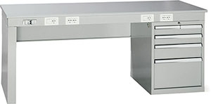 V15105: Banchi da lavoro con connessioni elettriche; TKN_MAG-LINE